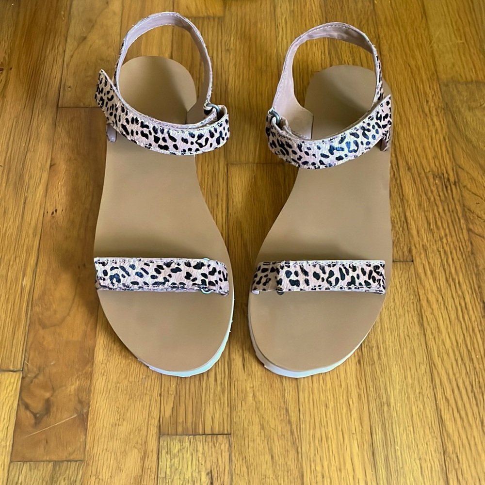 Madewell Calf Hair Leopard Print Sandals Never Worn